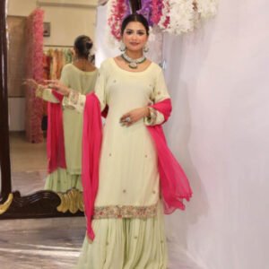 Zardozi Full Length Straight Sleeves